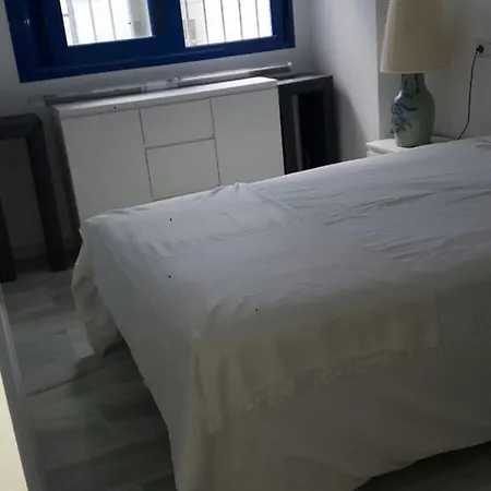 With 2 Bedrooms In Fuengirola, With Wifi - 500 M From The Be *